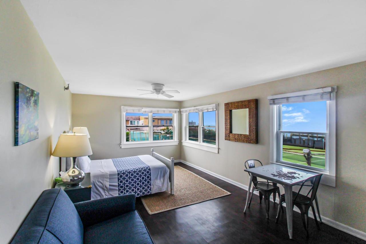 Clegg'S Hotel Ocean Beach 외부 사진